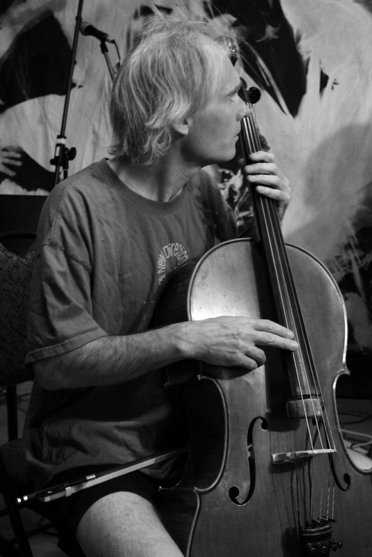 2009-08-02-cello-in-the-round-05
